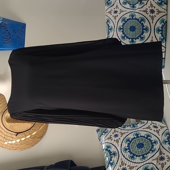 White House Black Market Dresses & Skirts - White House/Black Market Classic Black Dress with Long Crepe Sleeves - Size 4